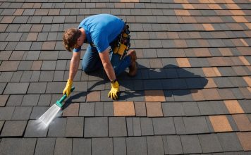 Estimation du prix pour un nettoyage de toiture en 2025
