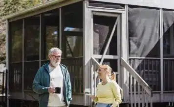 Pourquoi faire construire une extension ossature bois?